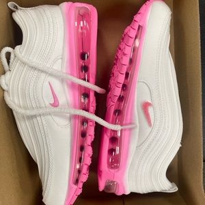 Nike Women's Air Max 97 SE Chenille Swoosh Pink Foam FJ4549-100 AUTHENTIC NEW